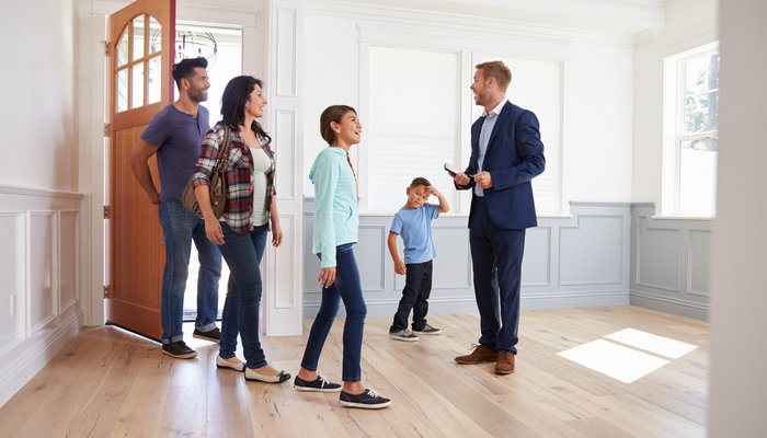 Estate Agent